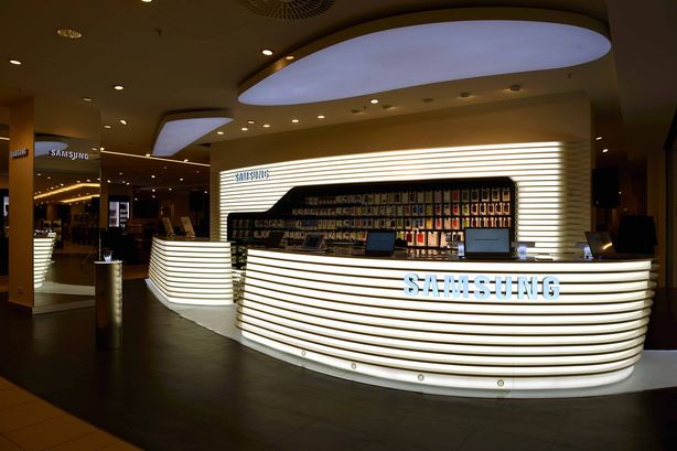 Samsung, Samsung Mobile Store