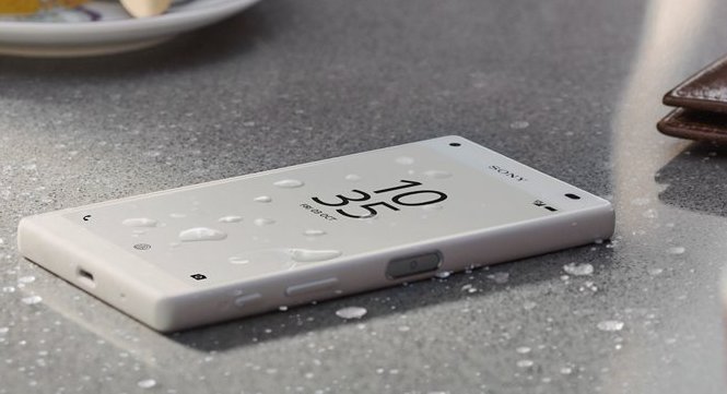 Sony Xperia Z5-Reihe: Nicht mehr zum baden & tauchen geeignet