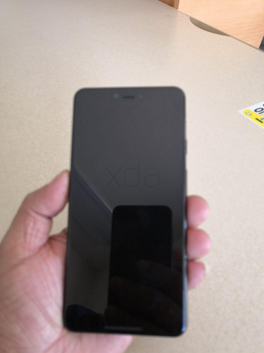 Google Pixel 3 XL Leak