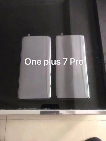 OnePlus 7 Pro Display Leak