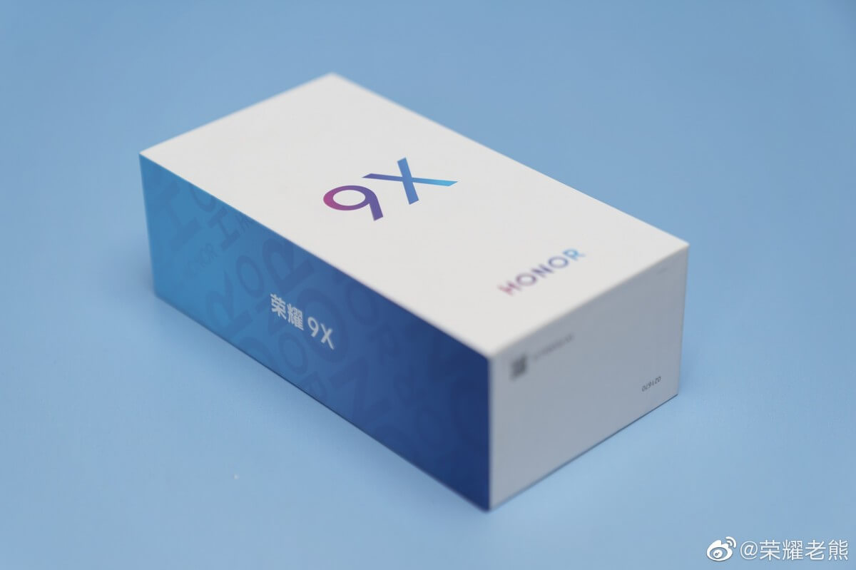 Honor 9X Retail Box
