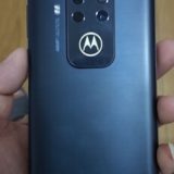 Motorola One Zoom back
