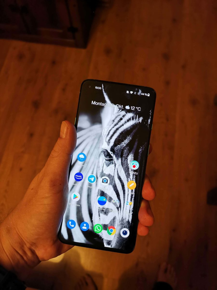 OnePlus 8T