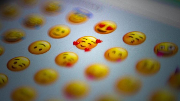 Pixel-Handys haben mit dem Dezember-Update 217 neue Emoji bekommen