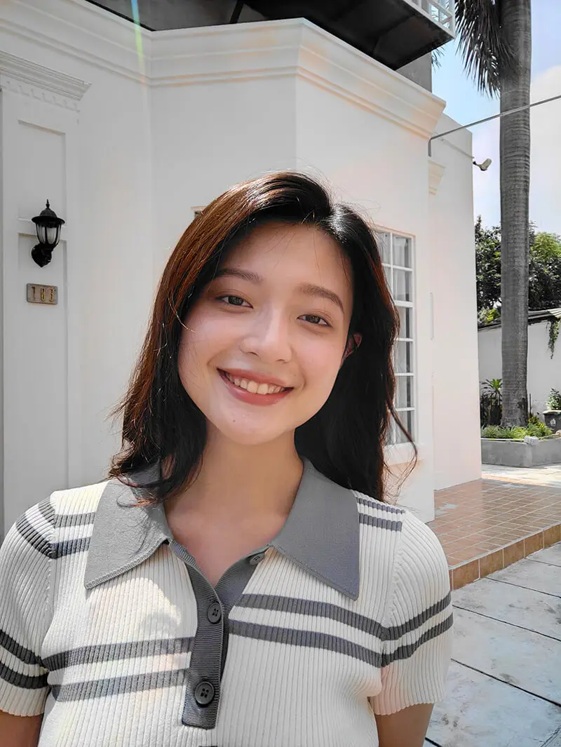 Oppo 2021 Under Ddisplay Selfie-Camera Sample Oppo 2021 Under Ddisplay Selfie-Camera Sample