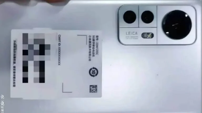 Xiaomi 12S mit Leica Branding zeigt sich