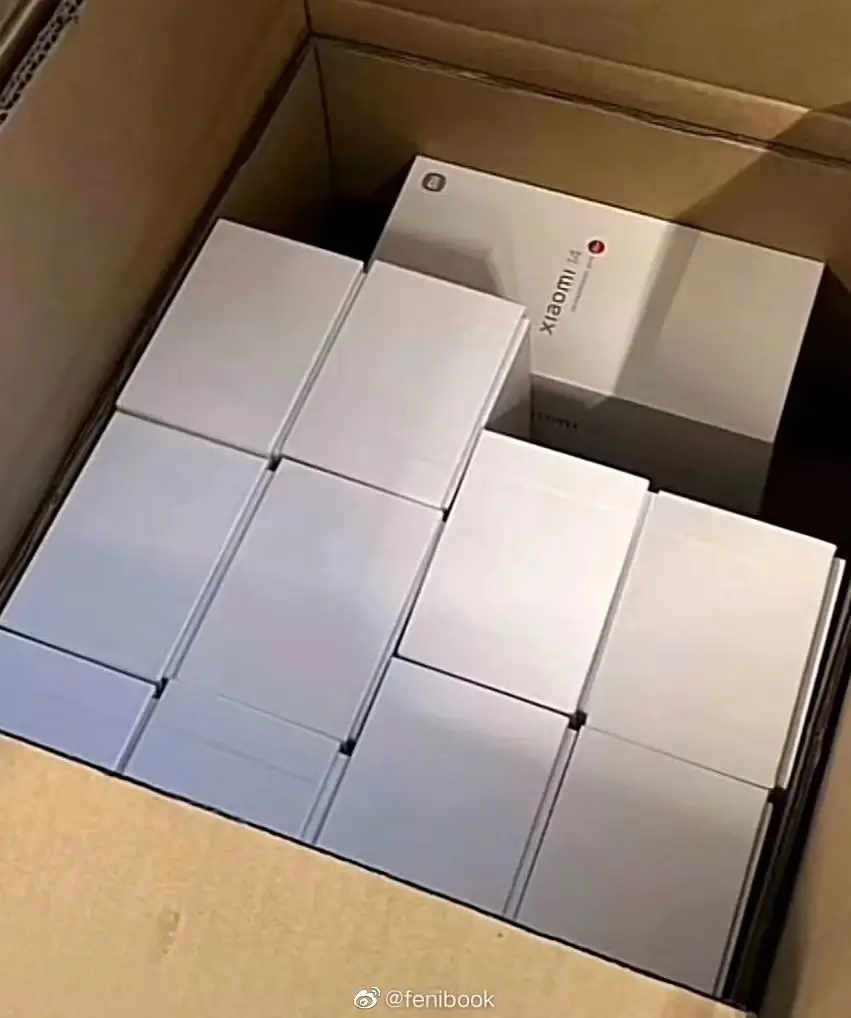 Xiaomi 14 retail Box