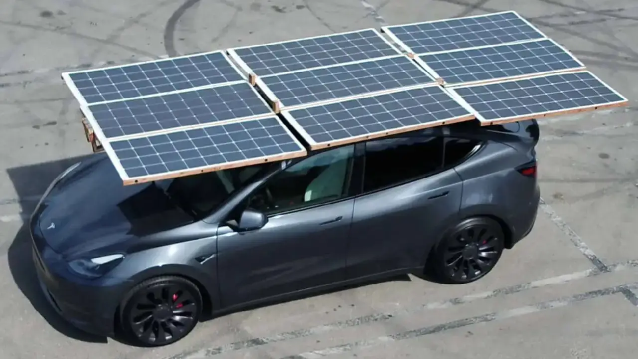 Tesla Model Y mit Solardach Eigenbau