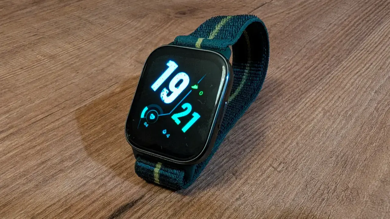 Motorola Moto Watch Fit