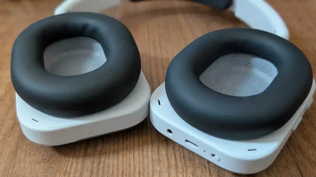 Nothing Headphone (a) Nothing Headphone (a)