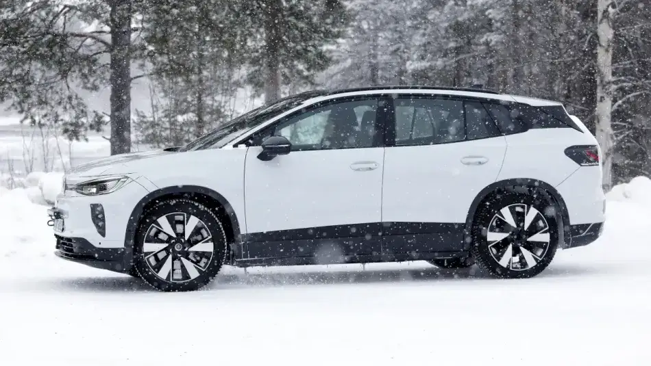 VW ID. Tiguan Spyshot VW ID. Tiguan Spyshot