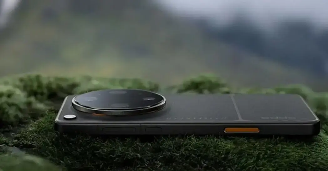 Oppo Find X9 Ultra Hasselblad Master Edition Oppo Find X9 Ultra Hasselblad Master Edition