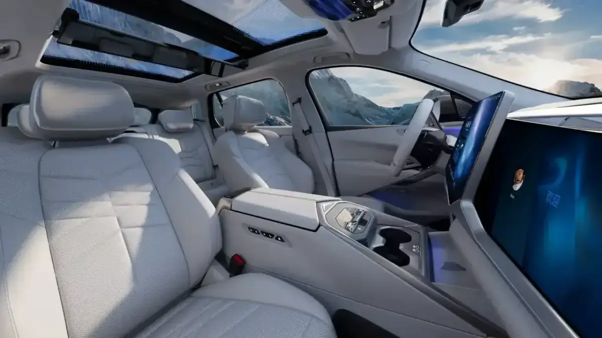 Innenraum des BMW iX5 LWB in weißem Leder Innenraum des BMW iX5 LWB in weißem Leder