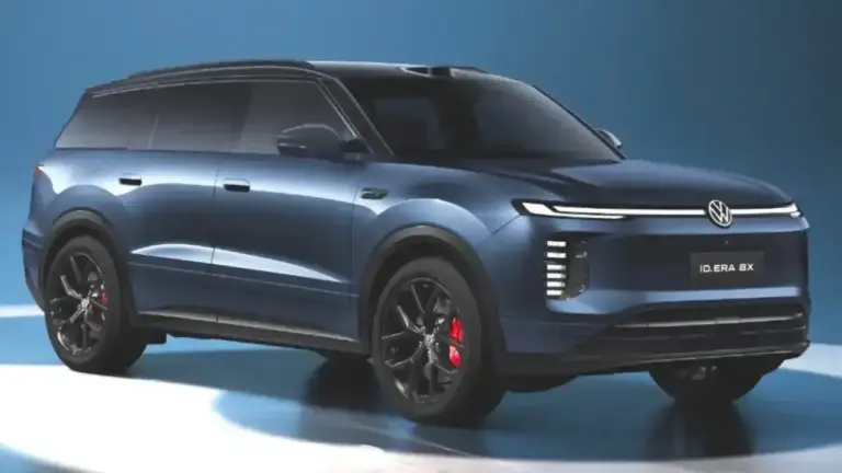 schräge Frontansicht des VW ID. Era 8X
