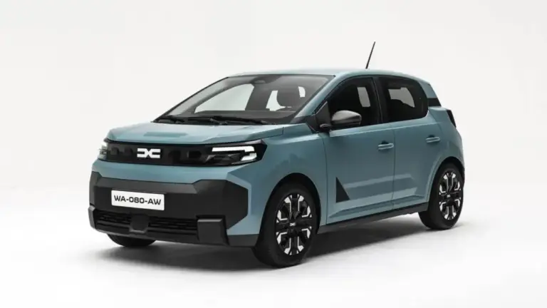 schräge Frontansicht des 2026er Dacia Spring