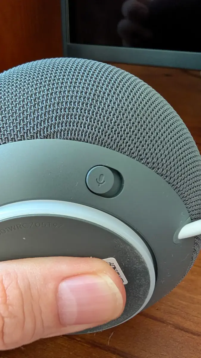 Google Home Speaker 2026 Schalter zum ausschalten der Mikrofone Google Home Speaker 2026 Schalter zum ausschalten der Mikrofone