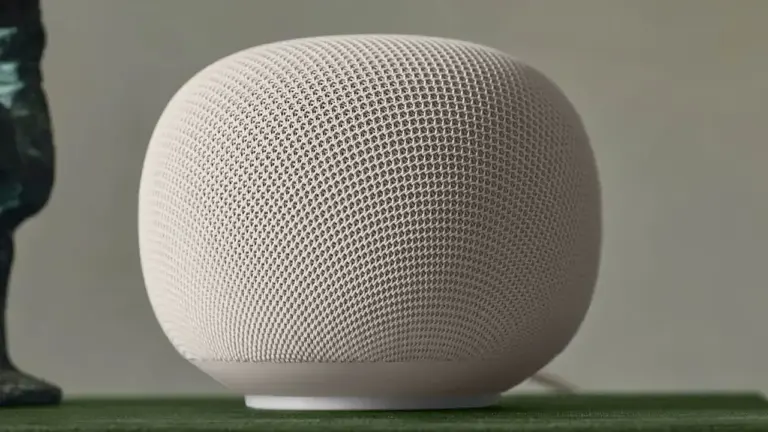Google Home Speaker 2026 in der Farbe Porcelain