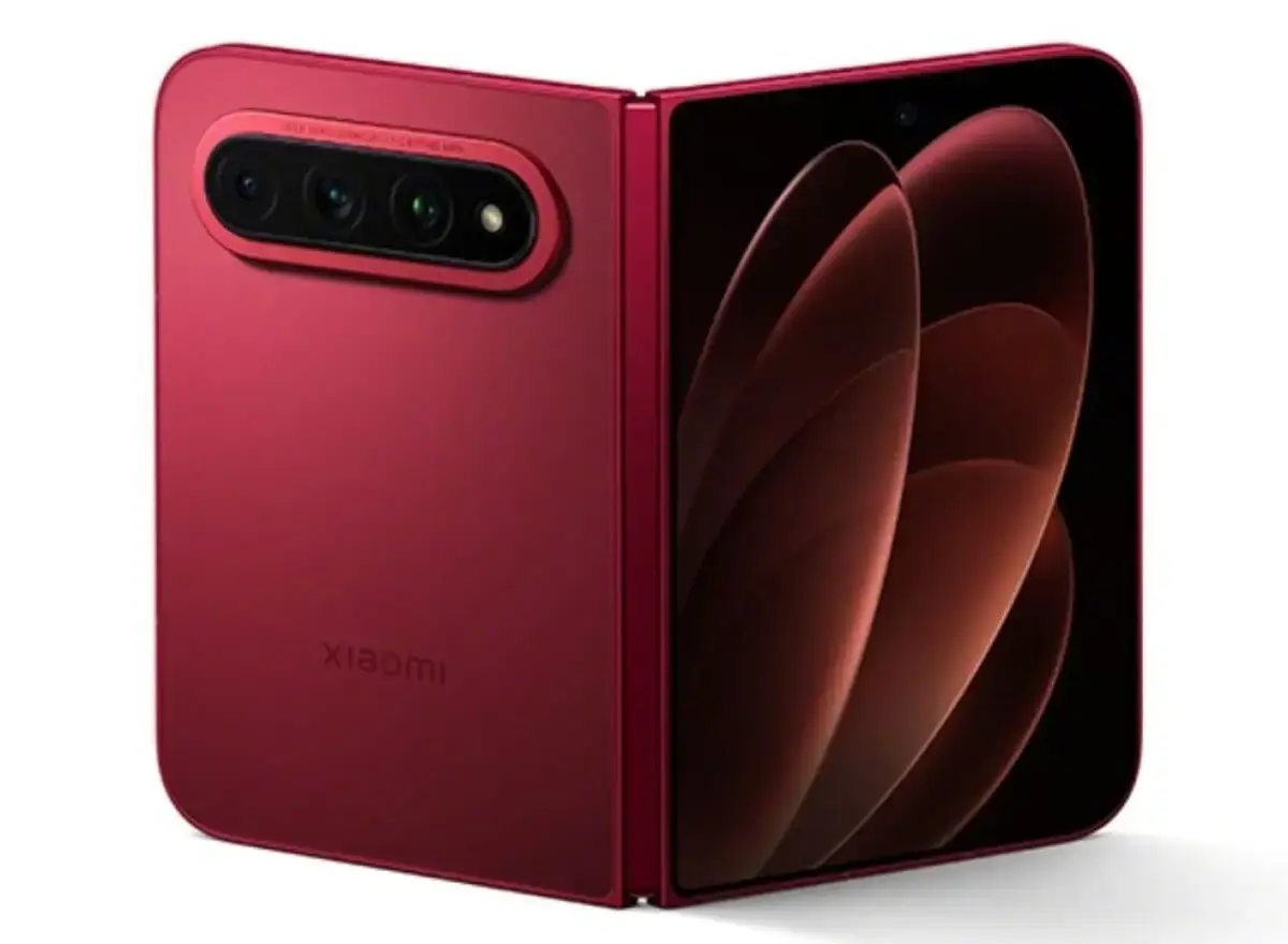 aufgeklapptes Xiaomi 18 Fold aufgeklapptes Xiaomi 18 Fold