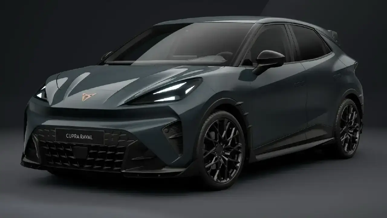 schräge Frontansicht Cupra Raval ABT