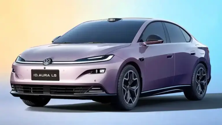 schräge Frontansicht VW ID. Aura L5